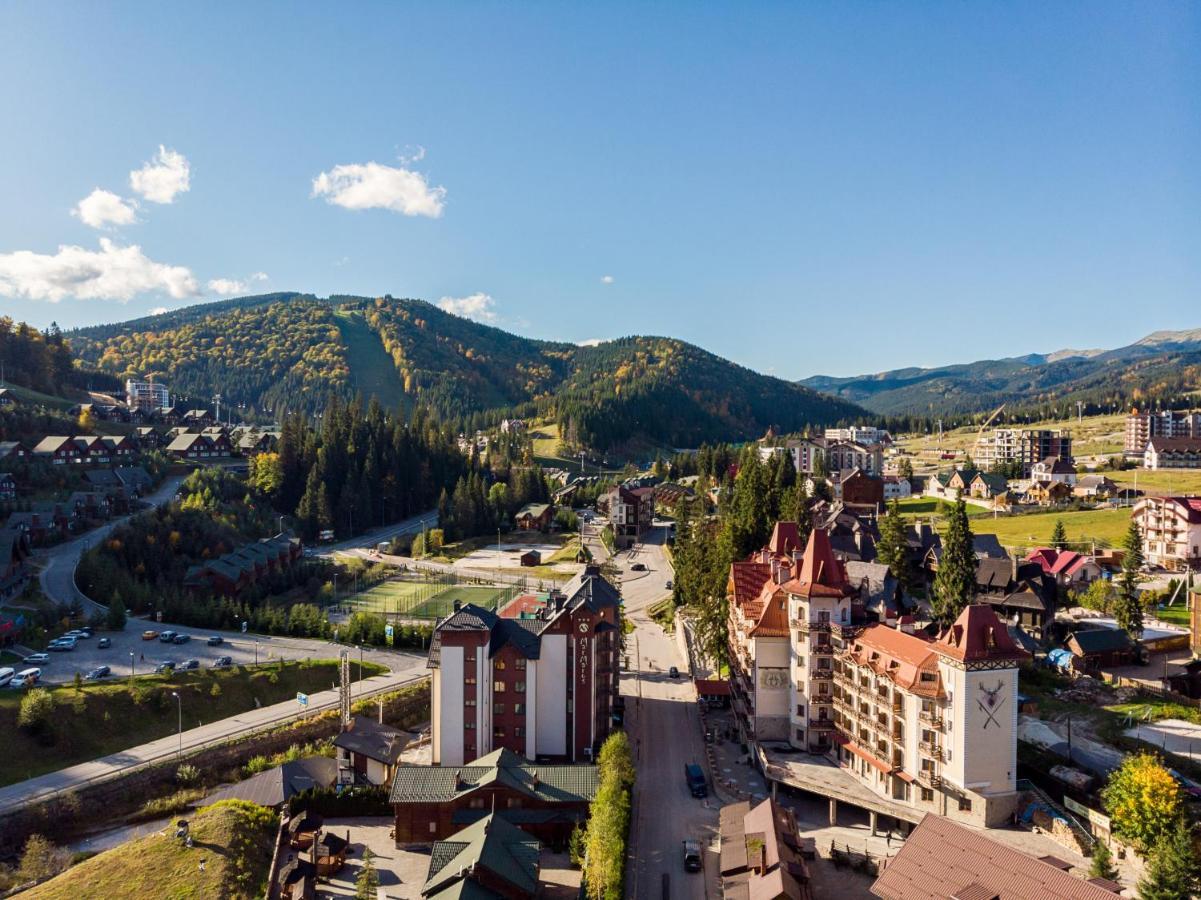 Patkovski Boekovel Buitenkant foto